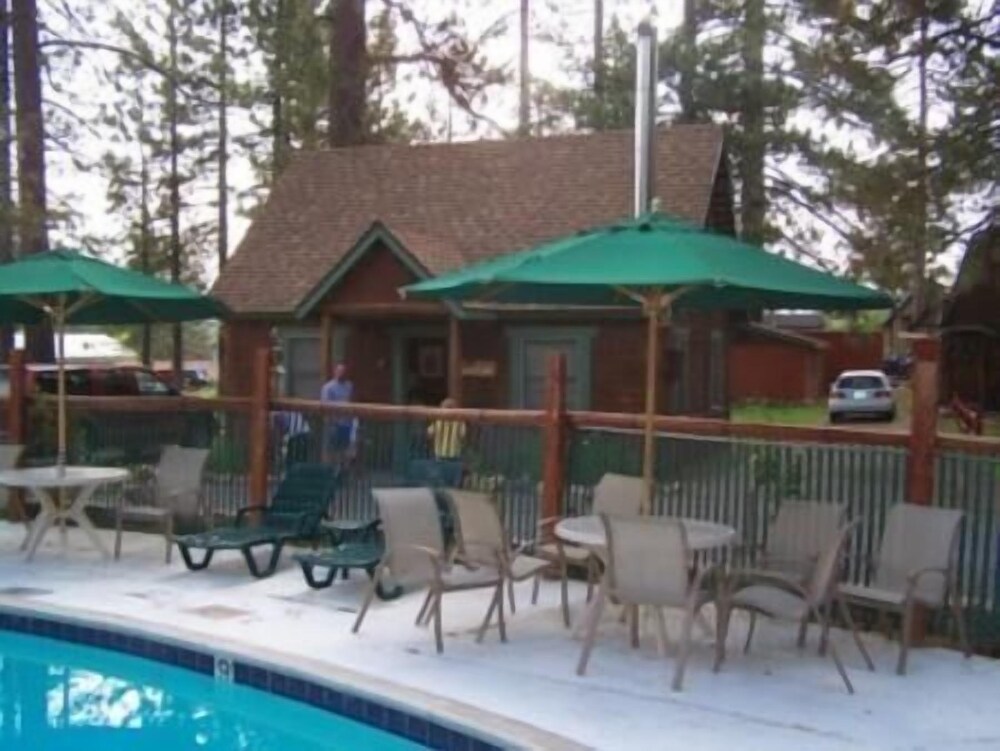 Golden Bear Cottages - photo 86