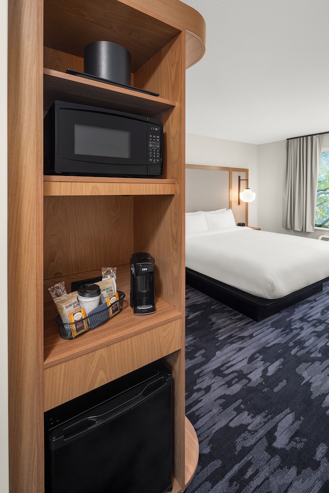 Fairfield Inn & Suites by Marriott Duluth - photo 11