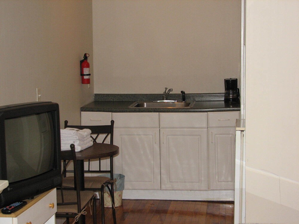 The Landings Inn and Cottages at Old Orchard Beach - photo 11