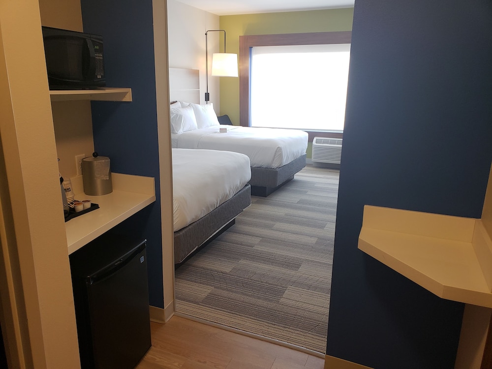 Holiday Inn Express & Suites Brigham City North Utah by IHG - photo 25