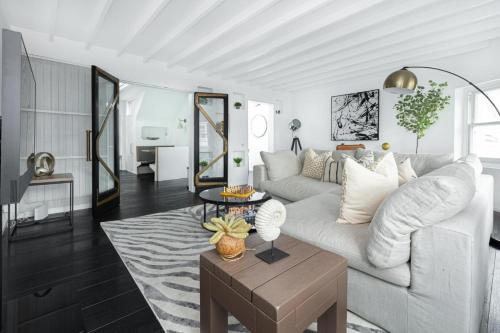 Urban Bourbon at Notting Hill — 4-Star Luxury Hotel in London, United Kingdom