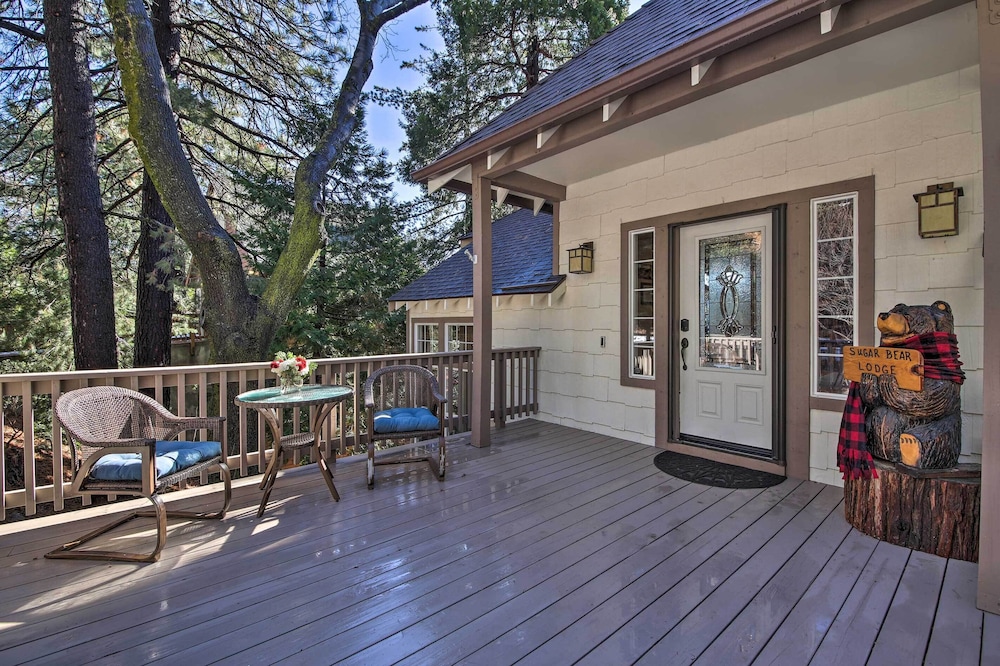 Sugar Bear Lodge with Game Room 5 Mi To Village — 4-Star Luxury Hotel in Big Bear Lake, United States