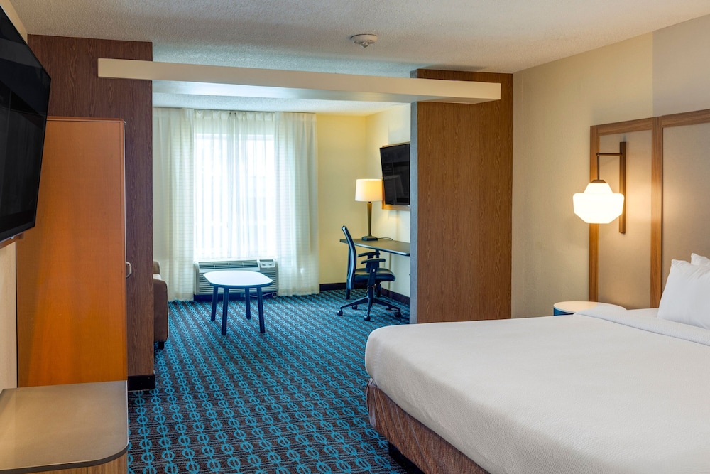Fairfield Inn & Suites by Marriott Edmond - photo 8