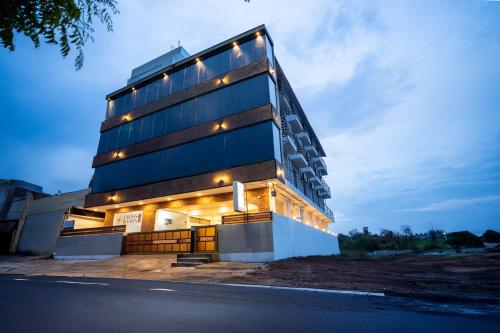 Cross Roads Inn in Coimbatore, India