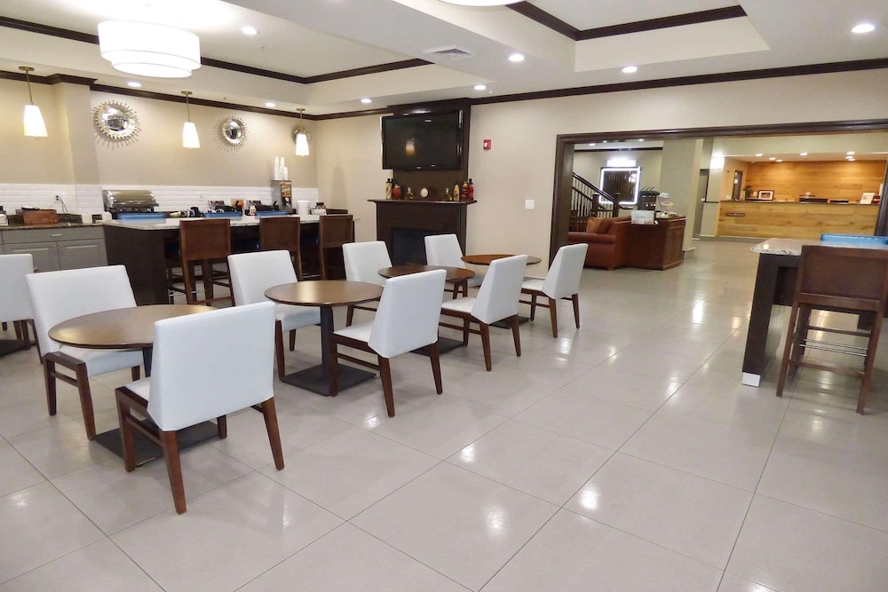 Country Inn & Suites by Radisson Pensacola West FL - photo 19