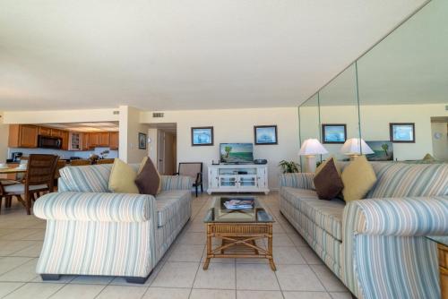 Edgewater L301 ‘The Nauti Starfish’