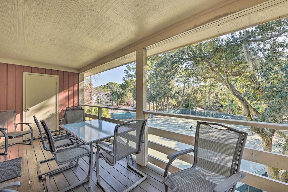 2 Pools And Hot Tub Hilton Head Island Condo — 4-Star Luxury Hotel in Hilton Head Island, United States