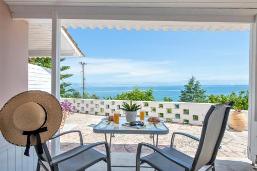 Eden Sea view studios - carbon neutral hotel in Corfu