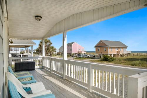 This Is It by Oak Island Accommodations - photo 50