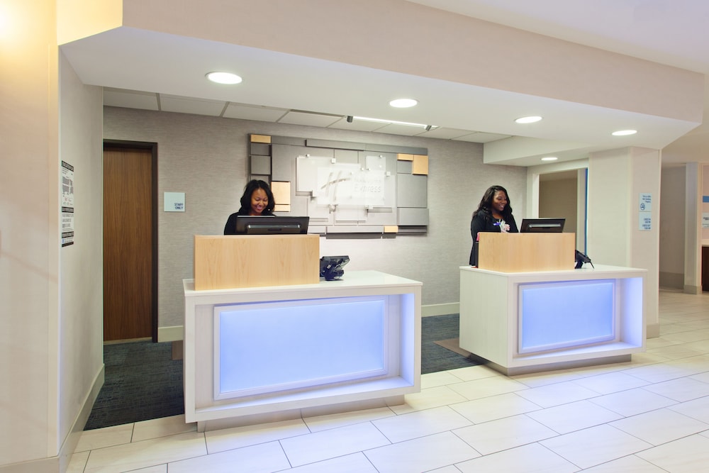 Holiday Inn Express Hotel & Suites Oakland Airport by IHG - photo 33