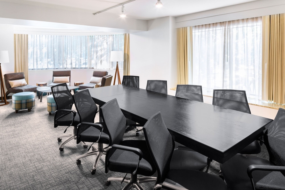 Residence Inn by Marriott Sacramento Downtown at Capitol Park - photo 32