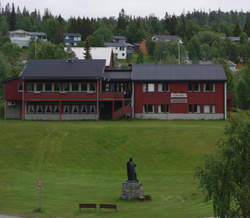 Limingen gjestegård - carbon neutral hotel in Royrvik