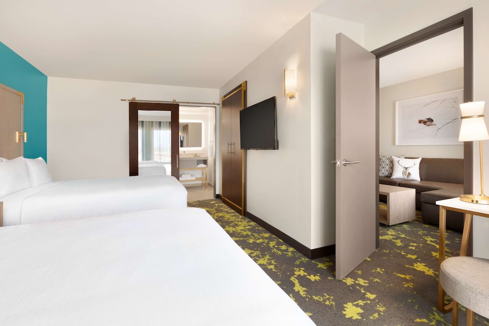 Embassy Suites by Hilton Boulder - photo 14
