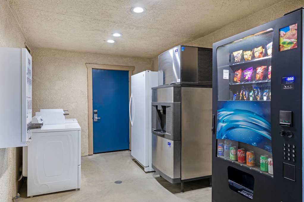 Best Western Hanford Inn - photo 10