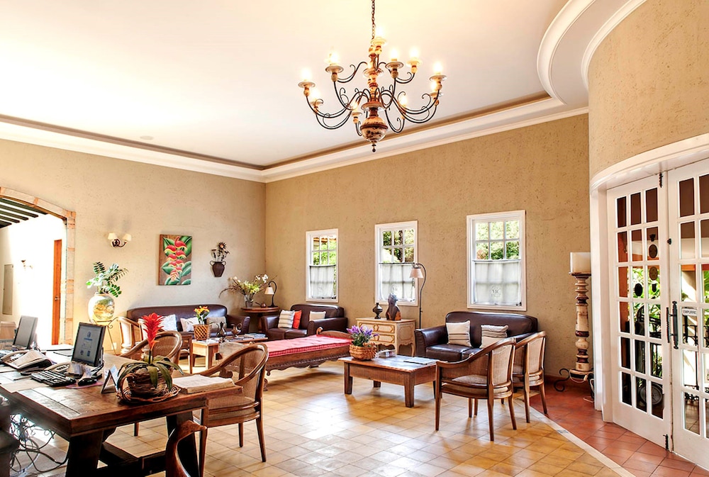 Vila Real Hotel - carbon neutral hotel in Jau