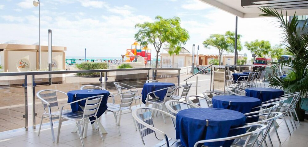 Hotel Piccadilly - last minute hotel in Rimini