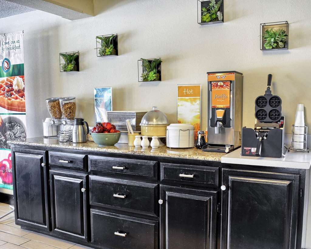 Quality Inn Thornburg - photo 33