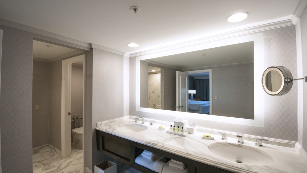 InterContinental Kansas City at The Plaza by IHG - photo 41