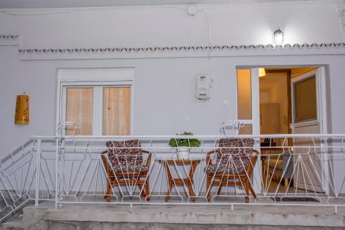 Stefanie’s Rooms 2 — Asprovalta — photo 3