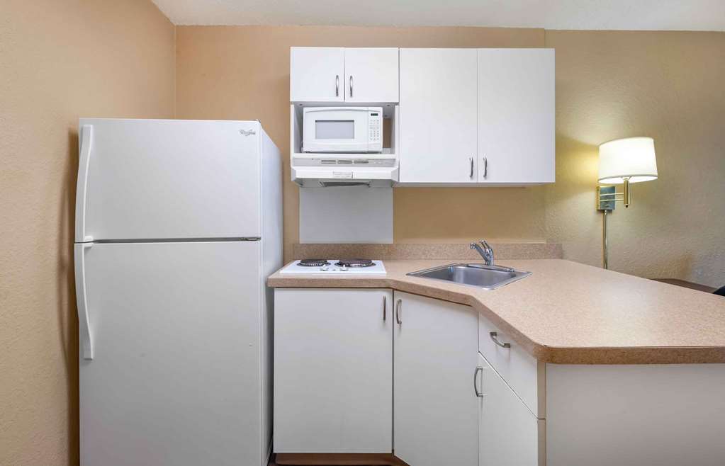 Extended Stay America Select Suites Gainesville I 75 - photo 27