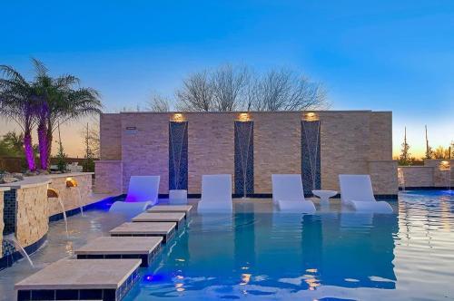 HoZho West Estate in Scottsdale, United States