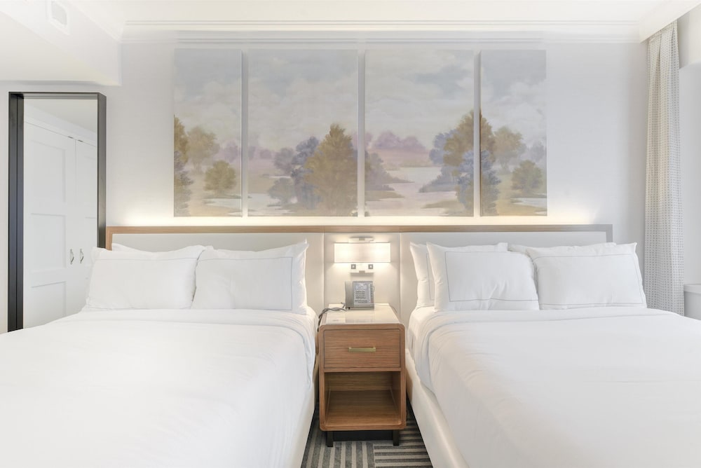 Capital Hilton - photo 39