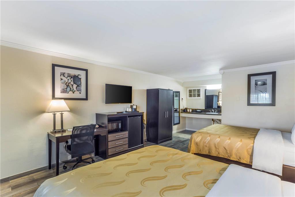 Quality Inn Escondido San Diego North County - photo 27