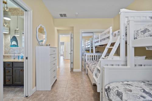 Destined For Sun S 107 Cayman Cove 4BR 3BA 12 - photo 58