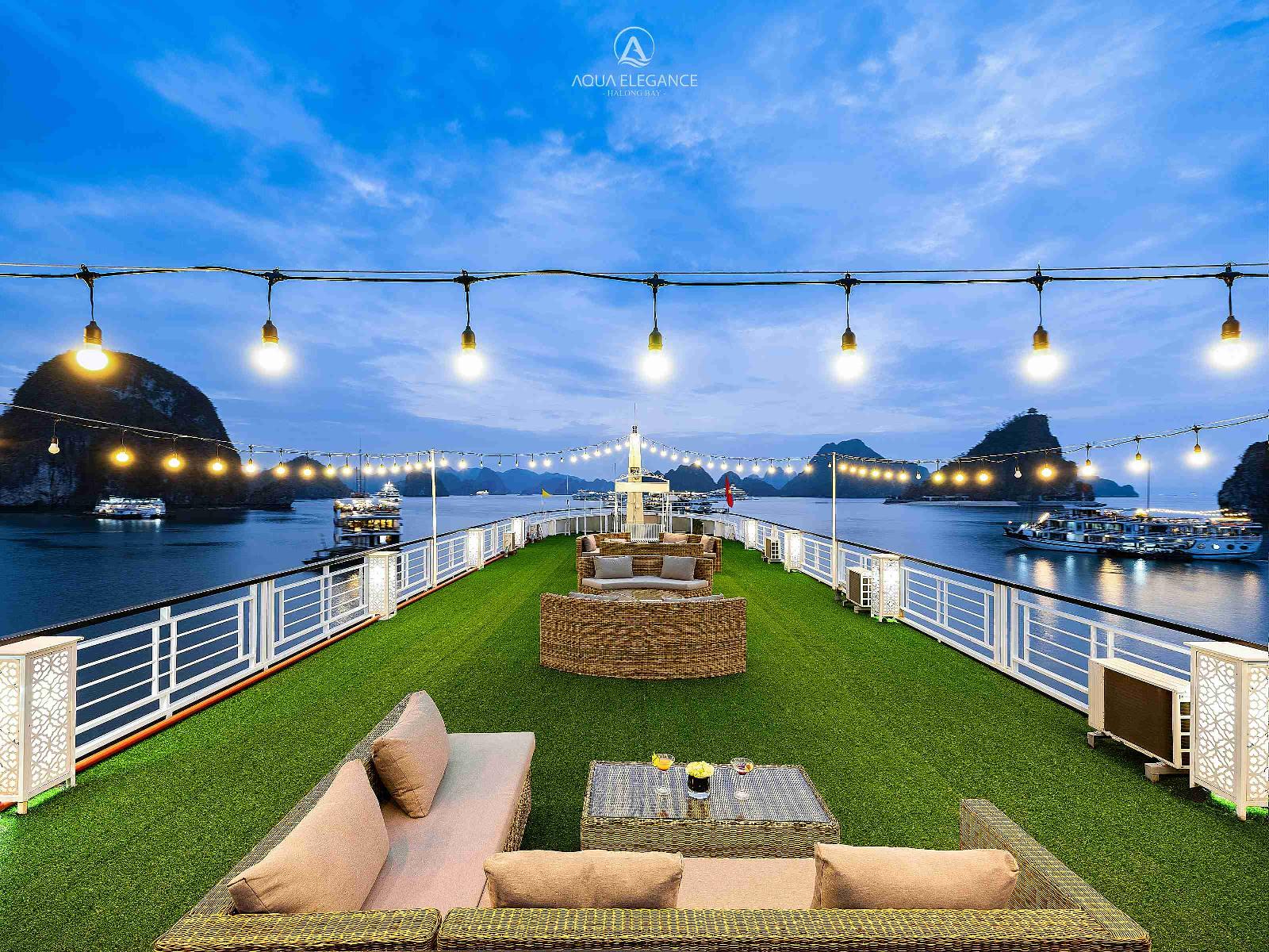 Aqua Elegance Cruise — 4-Star Luxury Hotel in Ha Long, Vietnam