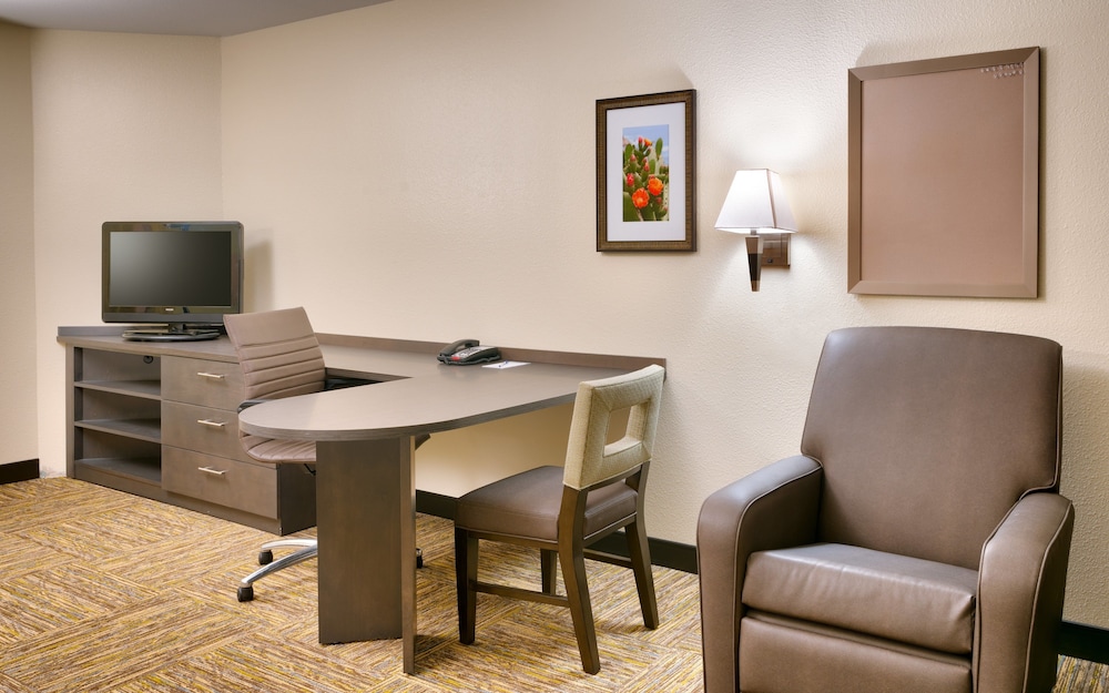 Candlewood Suites Dallas Plano East Richardson an IHG Hotel - photo 5