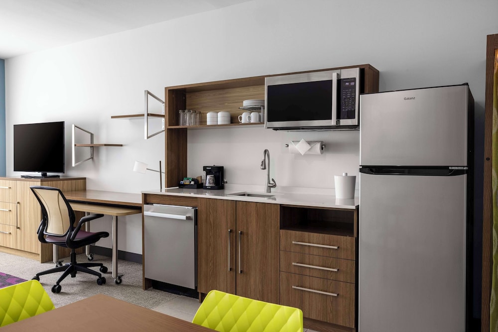Home2 Suites by Hilton Phoenix Downtown - photo 16