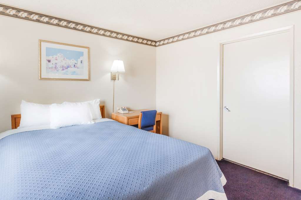 Days Inn by Wyndham Barstow - photo 8