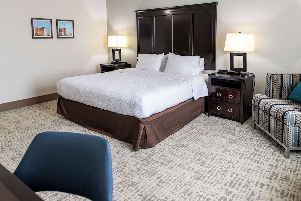 Hampton Inn & Suites Effingham - photo 39