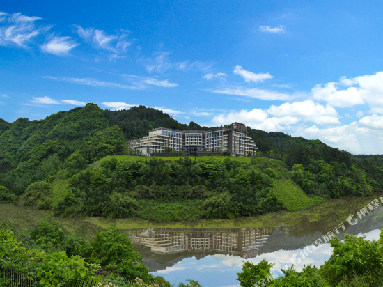 Samerise Hotel — 4-Star Luxury Hotel in Zhangjiajie, People's Republic of China
