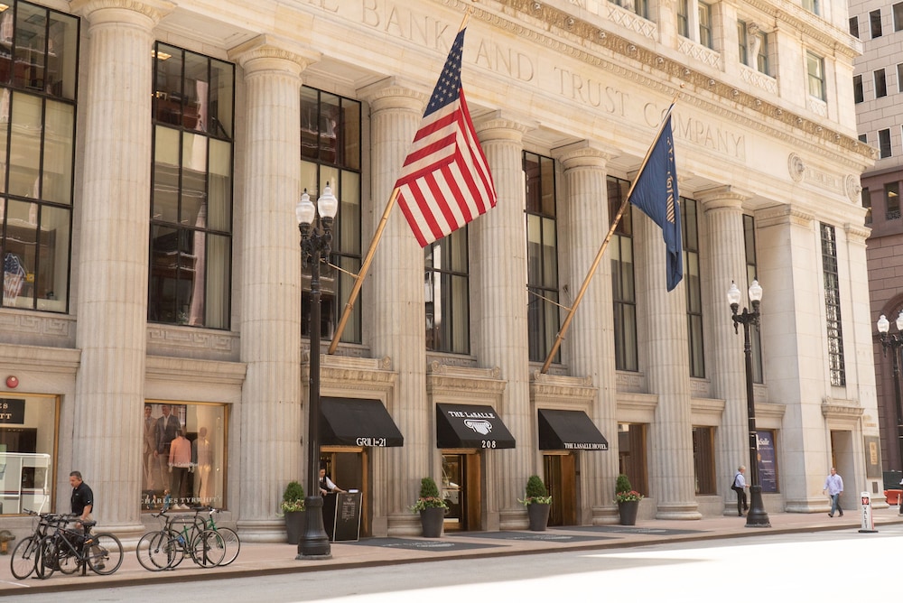 The LaSalle Chicago Autograph Collection by Marriott - photo 54