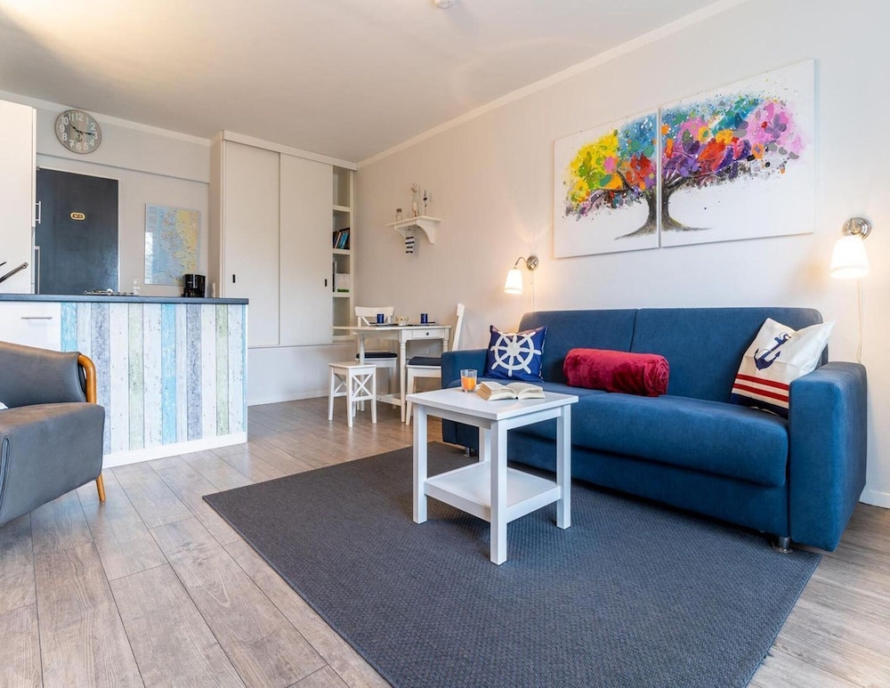 Ferienwohnung Ankerplatz in Büsum — 4-Star Luxury Hotel in Busum, Germany