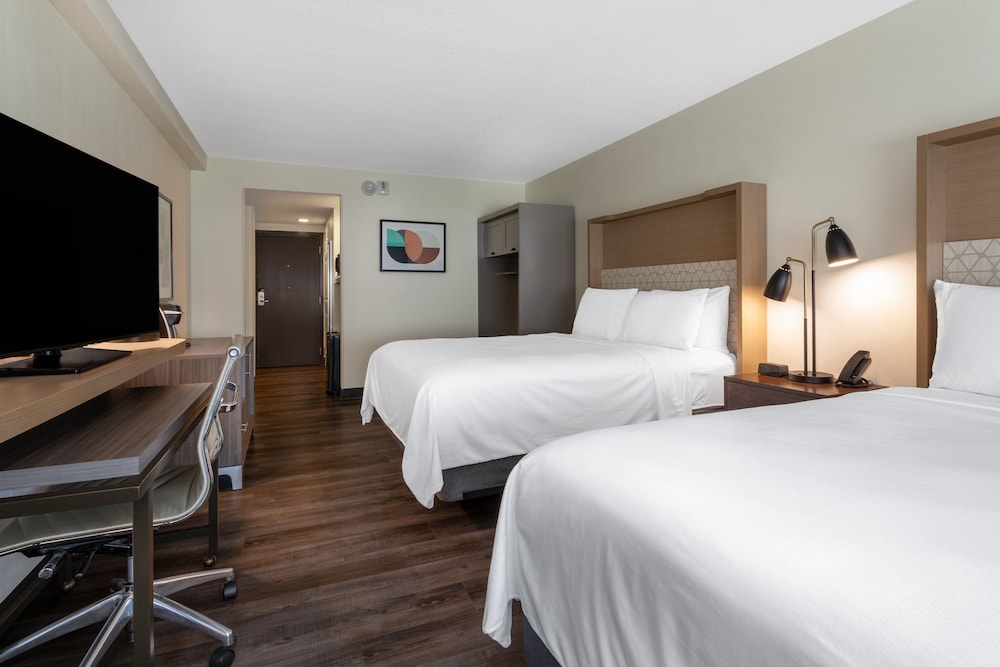 Holiday Inn Tampa North - photo 13