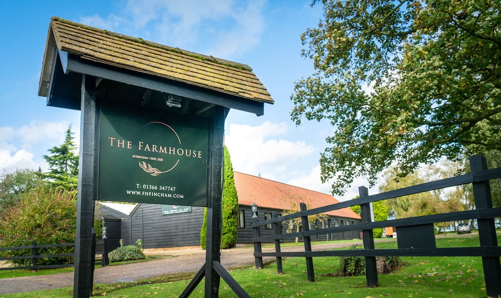 The Farmhouse at Fincham — 4-Star Luxury Hotel in King's Lynn, United Kingdom
