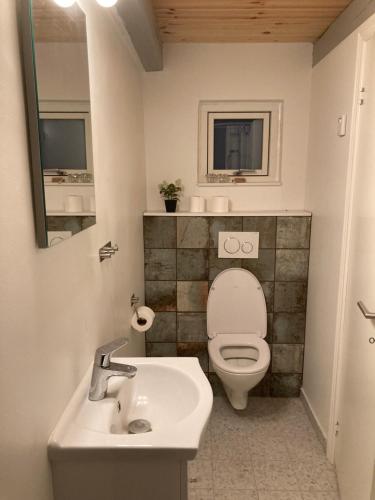 Hulen Lundeledsvej 5 - last minute hotel in Unknown City