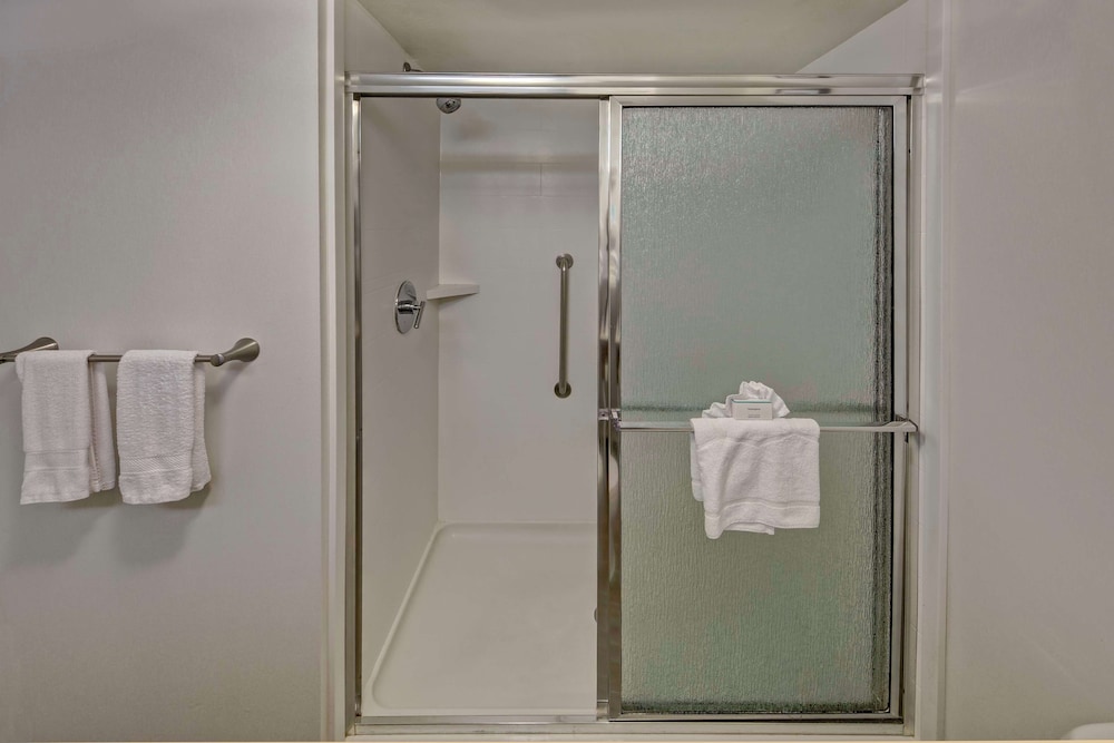 Hampton Inn & Suites Clermont - photo 27