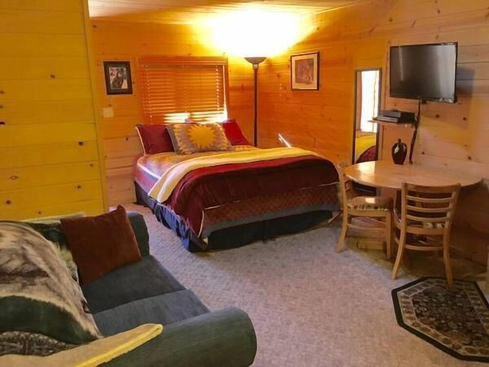 Holly's Place - photo 21