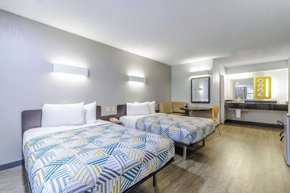 Motel 6 Boerne TX - photo 14