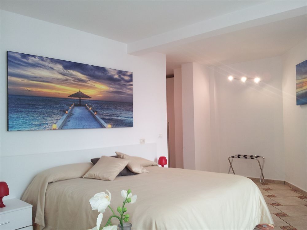 Napoli Sea — 4-Star Luxury Hotel in Naples, Italy