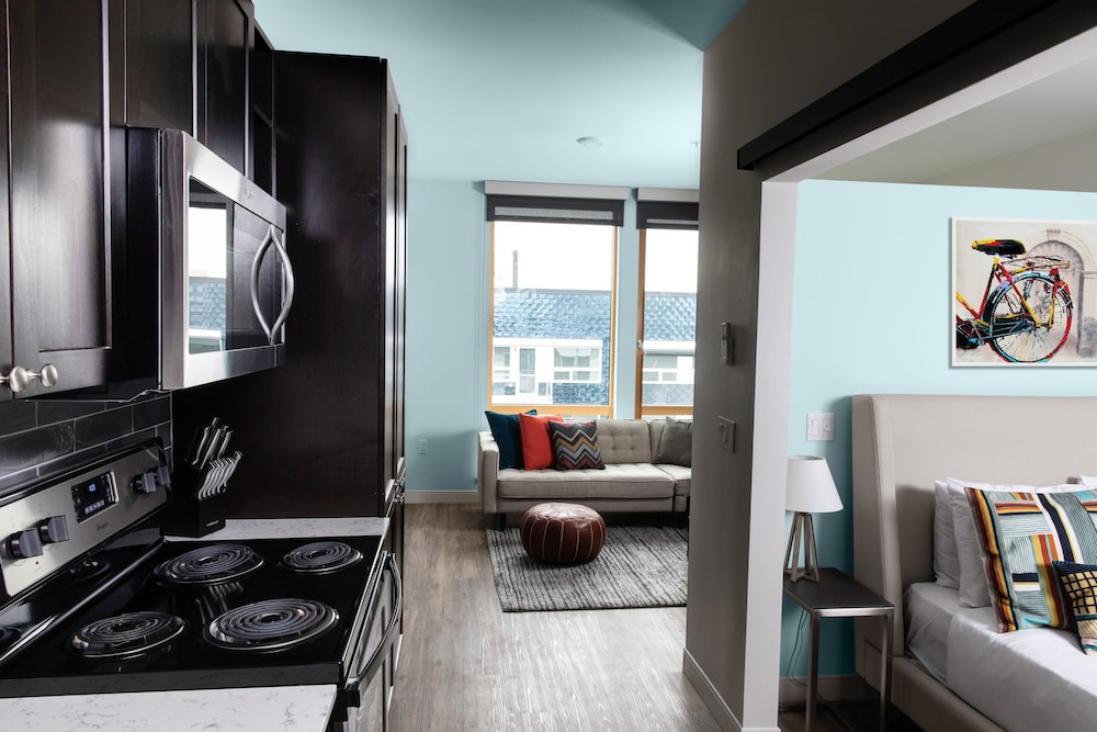 Domicile Suites at Cove — 4-Star Luxury Hotel in Seattle, United States