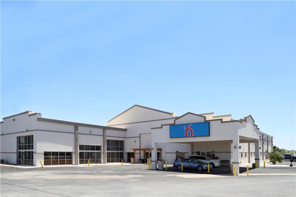Motel 6 Snyder TX — hotel in Snyder