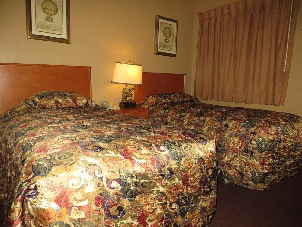 Bridger Inn Hotel Las Vegas - photo 7