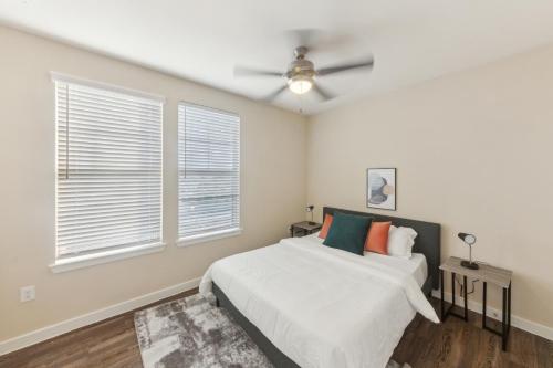 Cullen 5312 I New Construction 2Bd Apt I Gated — 4-Star Luxury Hotel in Houston, United States