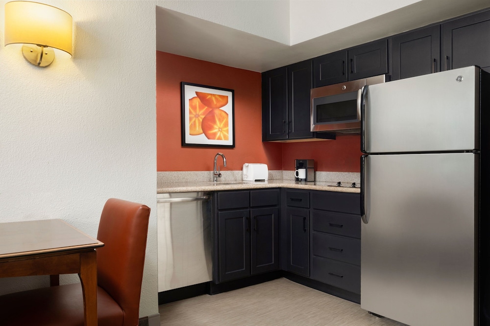 Residence Inn by Marriott Philadelphia Conshohocken - photo 28