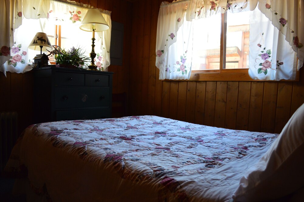 Daven Haven Lodge & Cabins - photo 22