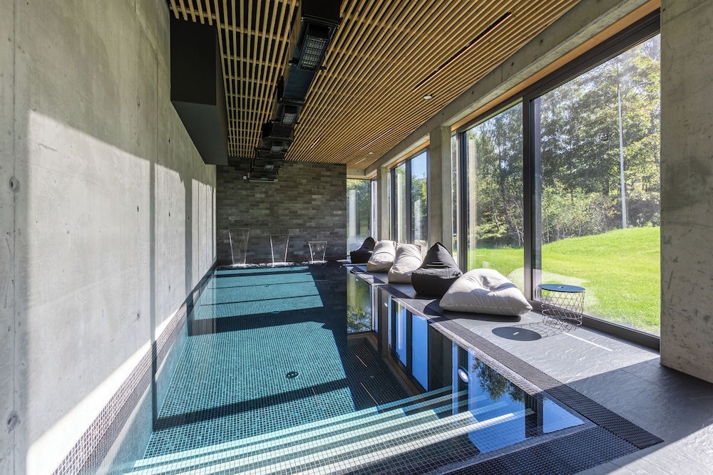 Xyz Extreme You Zen — 4-Star Luxury Hotel in Szczyrk, Poland